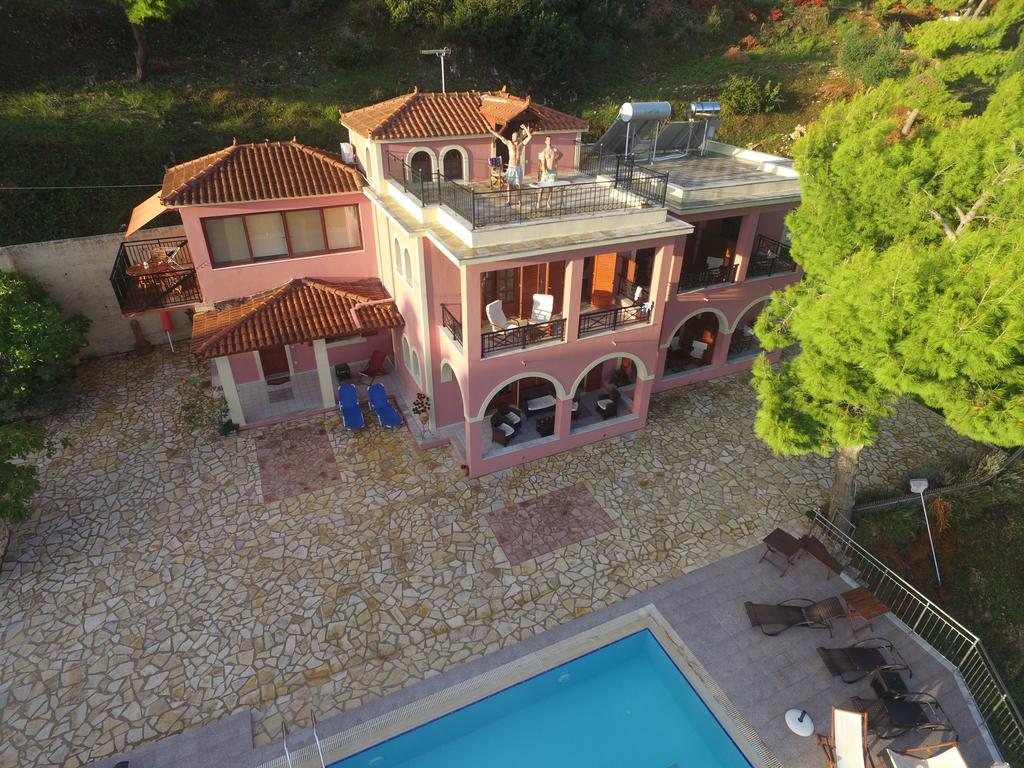 Villa Eora Keri Exterior foto
