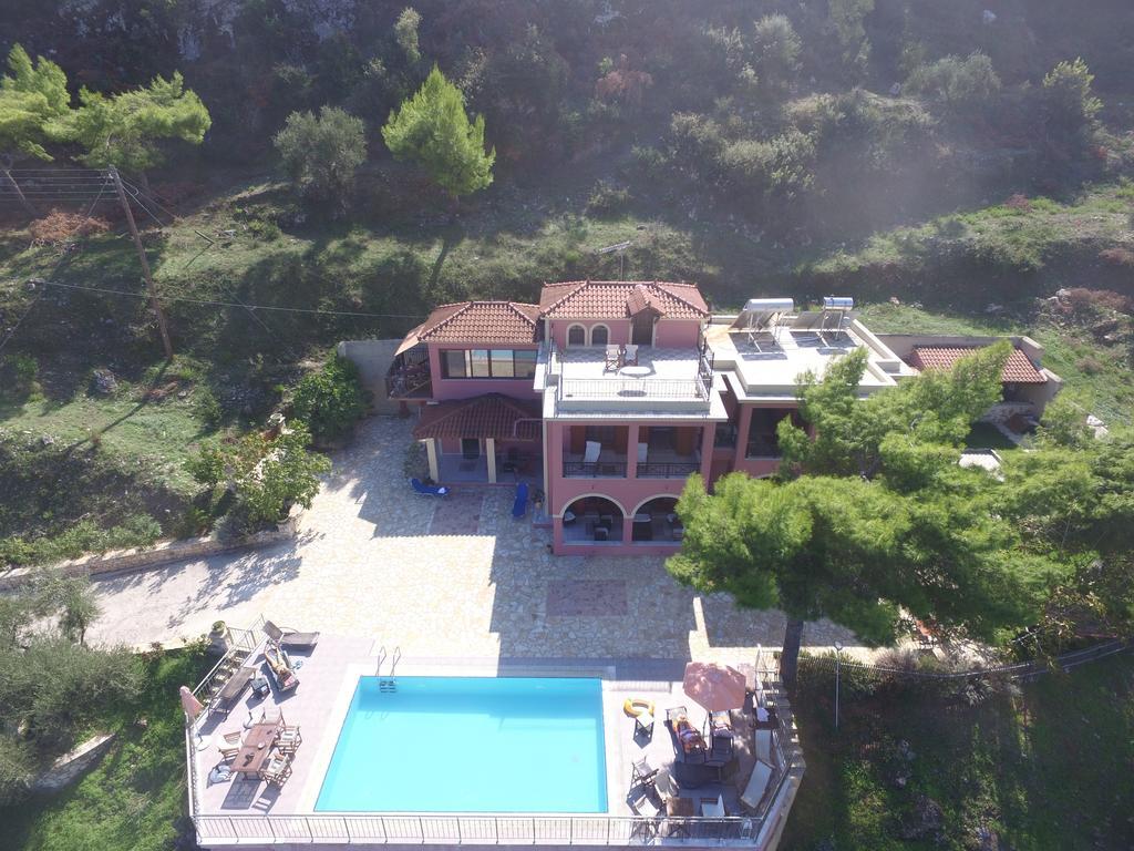 Villa Eora Keri Exterior foto
